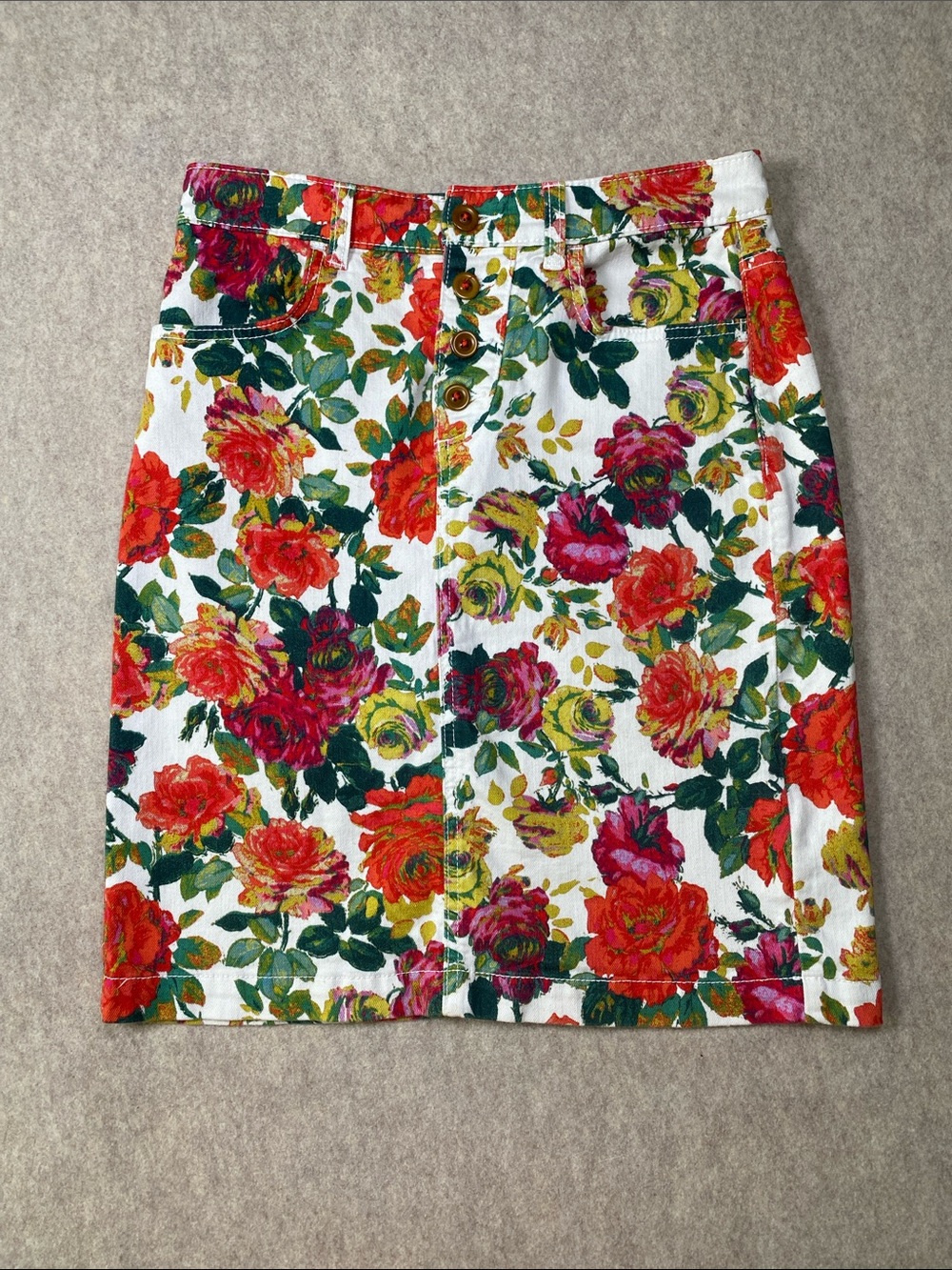 Maeve Anthropologie Floral Denim Pencil Skirt Size 6 Rose Button Fly